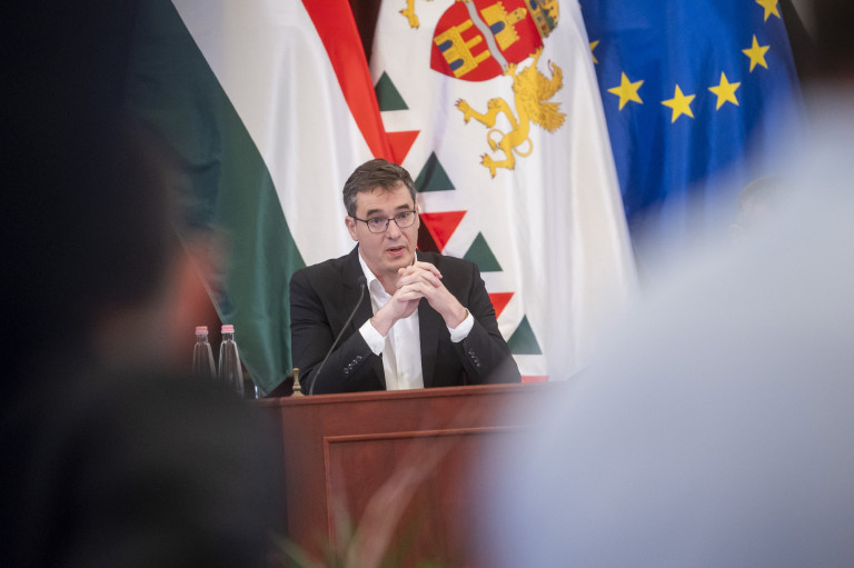 Egy május közepi törvénymódosítással készülhetett a kormány Budapest kivéreztetésére